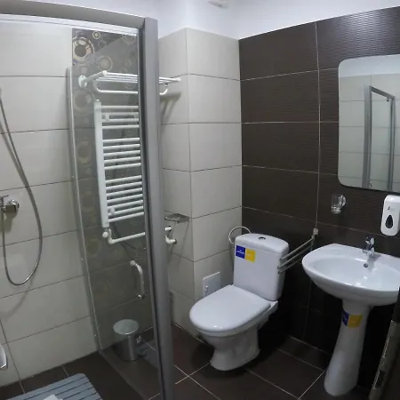 Hb Brilliant 3* Brașov