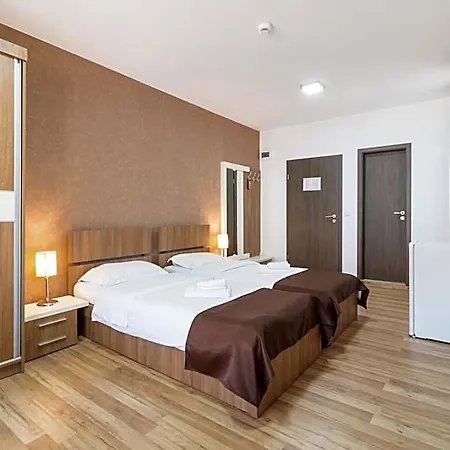 Hotel Hb Brilliant