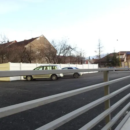 Готель Hb Brilliant Брашов