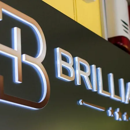 Hb Brilliant 3*