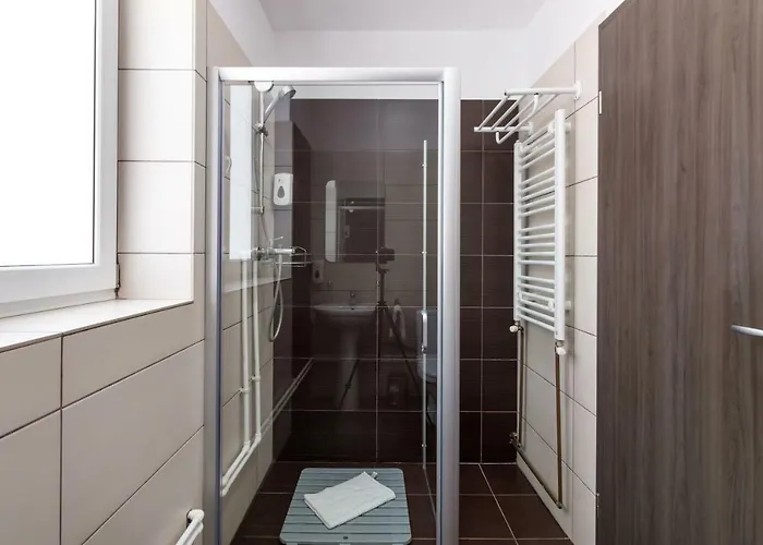 Ξενοδοχείο Hb Brilliant Μπρασόβ