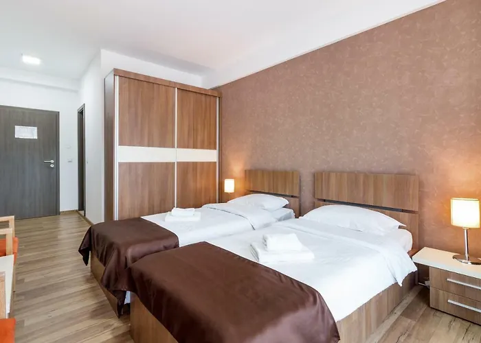 Hb Brilliant 3* Brašov