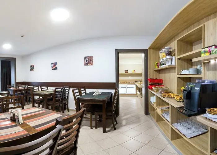 Ξενοδοχείο Hb Brilliant 3*